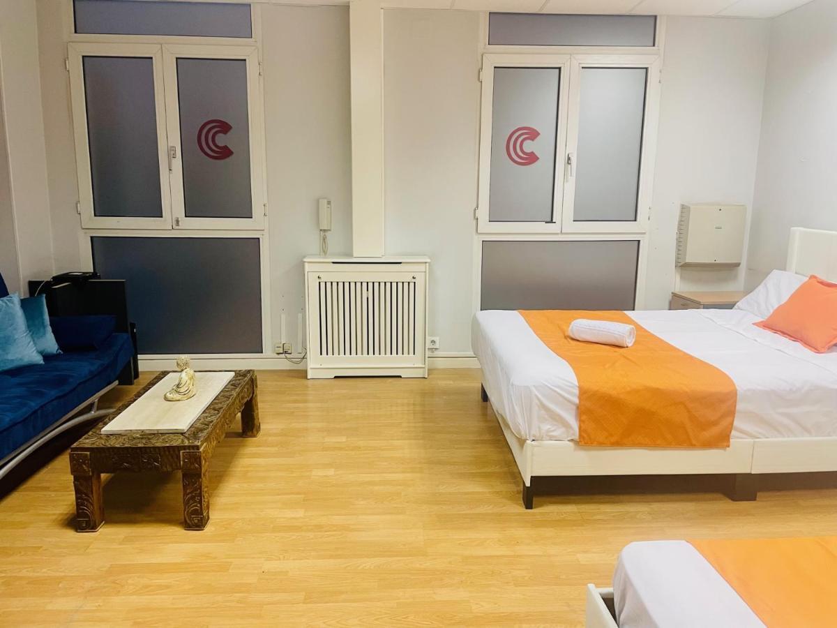 Punta Me Beautiful Apartments In Madrid Downtown Buitenkant foto