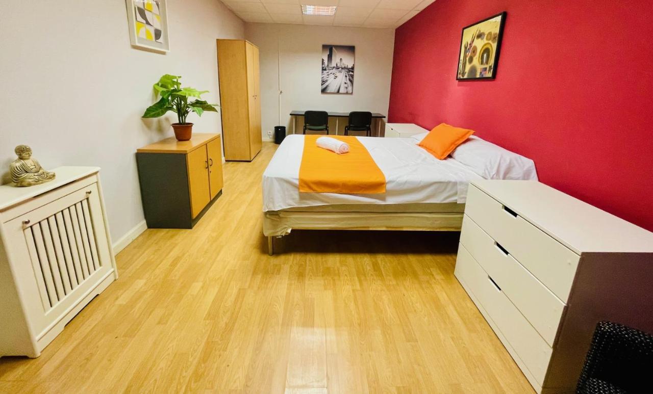 Punta Me Beautiful Apartments In Madrid Downtown Buitenkant foto