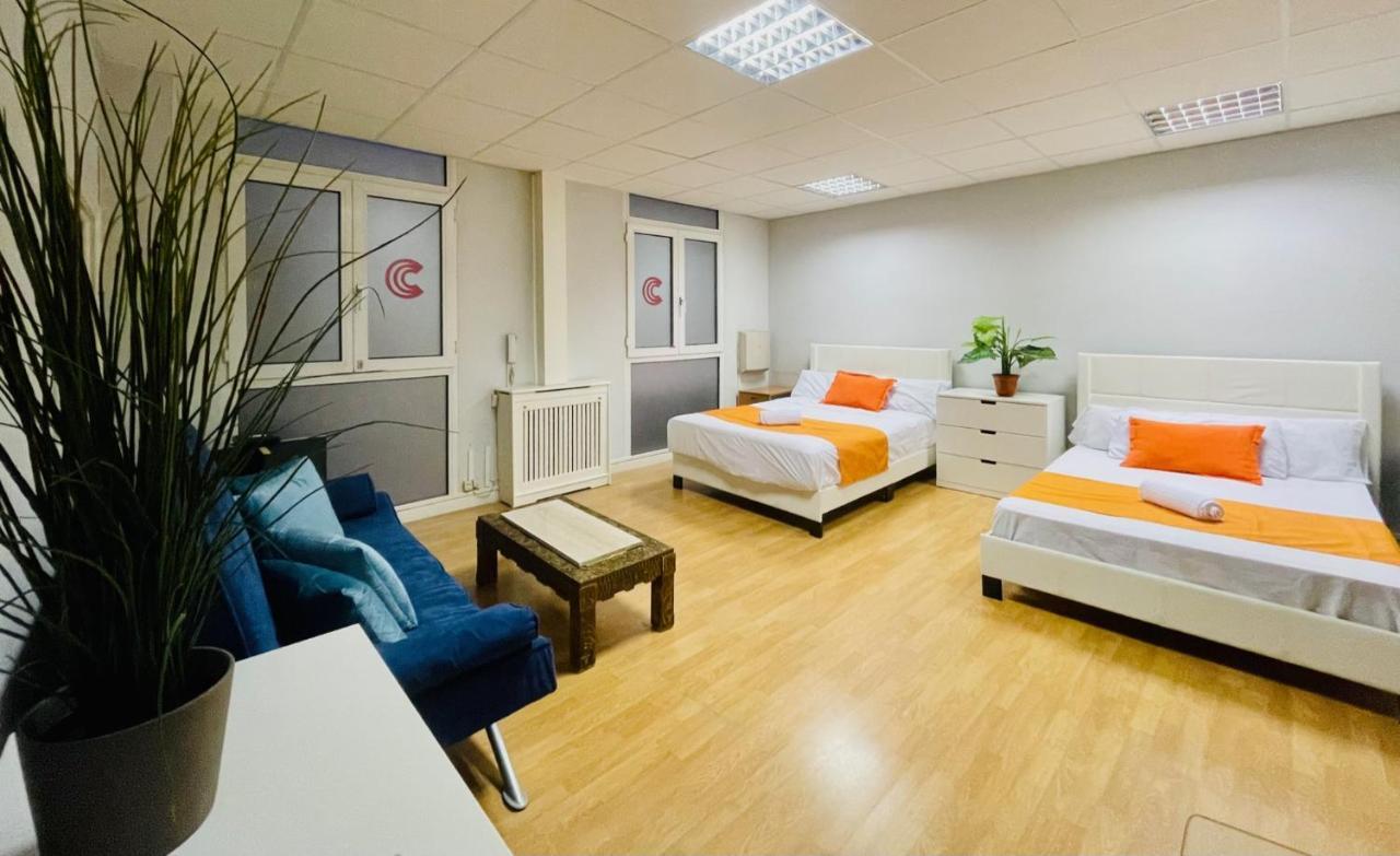Punta Me Beautiful Apartments In Madrid Downtown Buitenkant foto